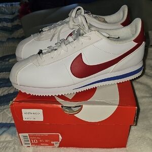 Nike Men's Cortez '72 White and Red Leather Sneakers